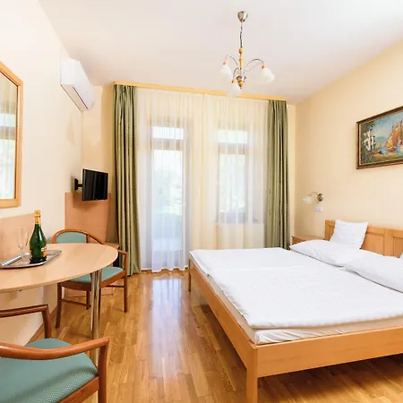 Hotel Ametiszt 3*